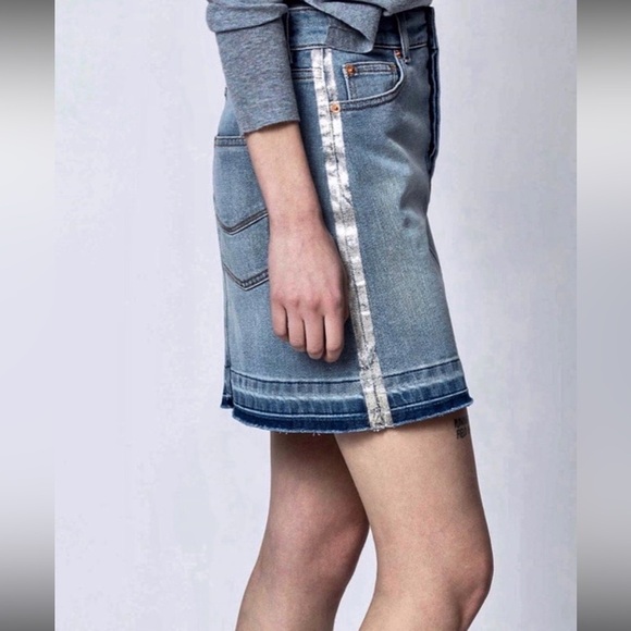 ZADIG & VOLTAIRE Denim Juicy Dream Blue jean skirt silver accents NWT Size 40 - Picture 2 of 2